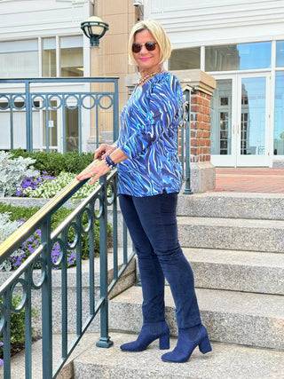 LULU-B SIZZLE BLUE V NECK TOP LULU-B