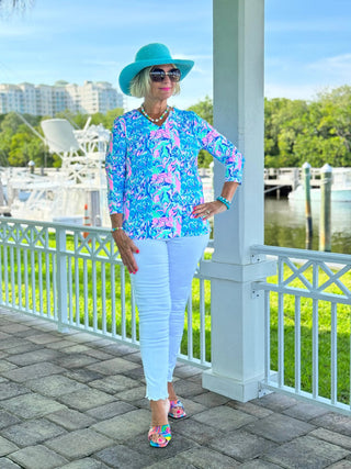 SPLASH OF PINK  V NECK TOP LULU-B