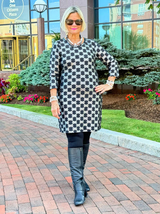 LULU-B BLACK & SILVER METALICA SLEEVE DRESS LULU-B