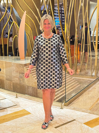 LULU-B BLACK AND SILVER SLEEVE DRESS LULU-B