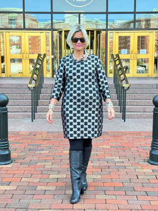 LULU-B BLACK & SILVER METALICA SLEEVE DRESS LULU-B