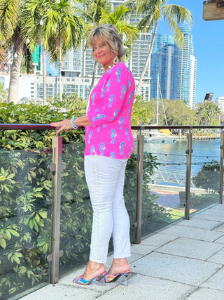 LULU B SEAHORSE BAY V NECK TOP LULU-B