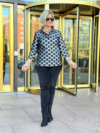 LULU-B BLACK & SILVER RUFFLE TOP LULU-B