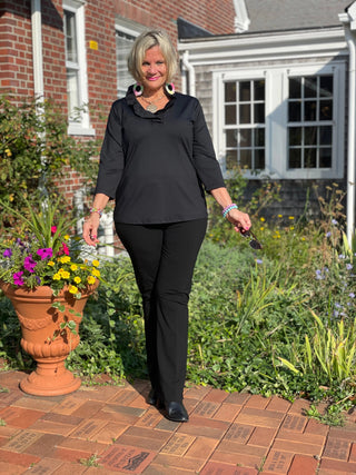 LULU-B BLACK RUFFLE TOP LULU-B