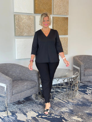 TAILORED BLACK V TOP LULU-B