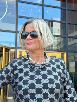 LULU-B BLACK & SILVER METALICA SLEEVE DRESS LULU-B