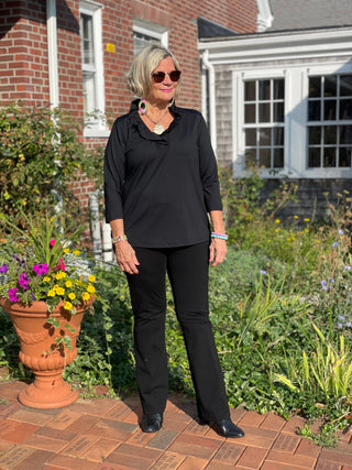 LULU-B BLACK RUFFLE TOP LULU-B