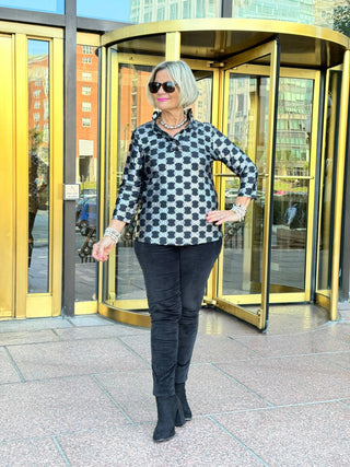 LULU-B BLACK & SILVER RUFFLE TOP LULU-B