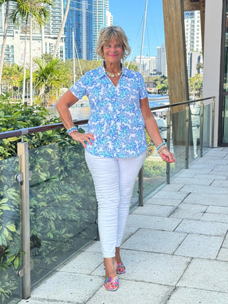 LULU B CORAL BREEZE SHORT SLEEVE V-NECK COLLAR TOP LULU-B