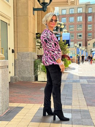 LULU-B SIZZLE PINK V NECK TOP LULU-B