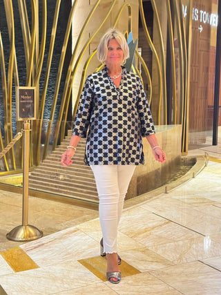 LULU-B BLACK AND SILVER TUNIC LULU-B