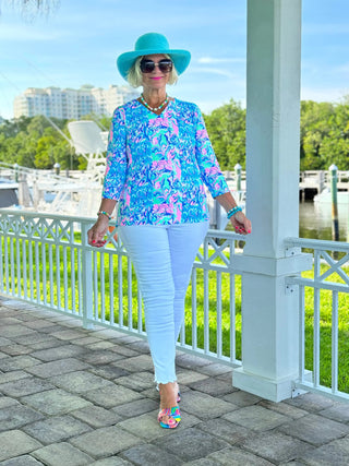 SPLASH OF PINK  V NECK TOP LULU-B