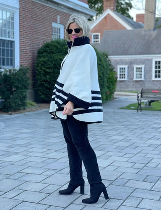 BAR HARBOR BLACK ZIP CAPE Accent fashions
