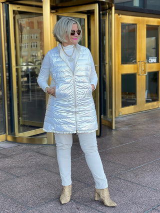 SNOW GOLD METALLIC PUFFER VEST LULU-B