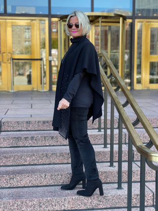 BLACK WINTER BLING WRAP Accent fashions