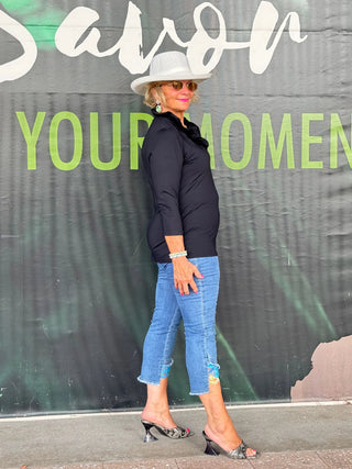 BLACK 3/25 SLEEVE RUFFLE TOP LULU-B