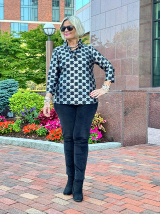 LULU-B BLACK & SILVER RUFFLE TOP LULU-B