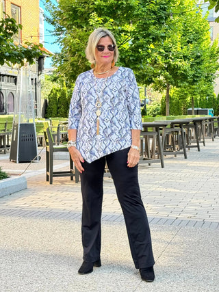 LULU-B WINTER WHITE ASYMMETRIC TOP LULU-B