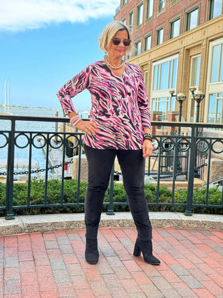 LULU-B SIZZLE PINK V NECK TOP LULU-B