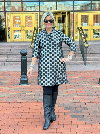 LULU-B BLACK & SILVER METALICA RUFFLE SLEEVE DRESS LULU-B