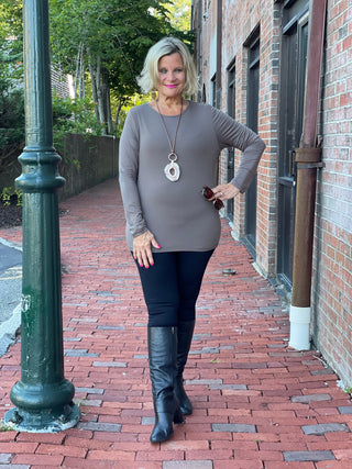 BASE LAYER SLATE TOP - Cathys Place