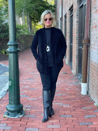 BASE LAYER BLACK TURTLE NECK - Cathys Place