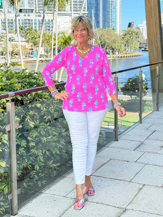 LULU B SEAHORSE BAY V NECK TOP LULU-B