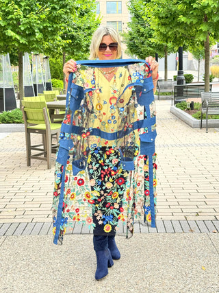 AFTERNOON AT THE GARDEN LACE NAVY DUSTER CATHYS RESORTWEAR