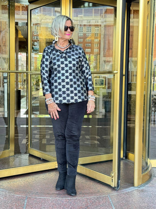 LULU-B BLACK & SILVER RUFFLE TOP LULU-B