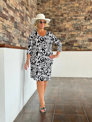 LULU-B INFINITY CHIC SLEEVE DRESS LULU-B
