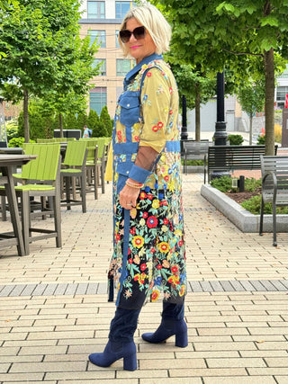 AFTERNOON AT THE GARDEN LACE NAVY DUSTER CATHYS RESORTWEAR
