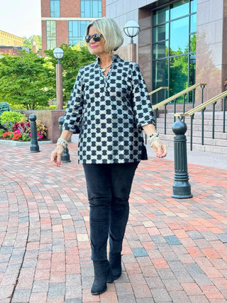 LULU-B BLACK & SILVER METALIC TUNIC LULU-B