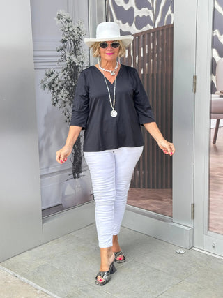 TAILORED BLACK SLEEVE V TOP LULU-B
