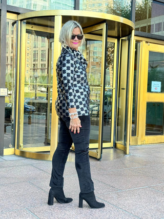 LULU-B BLACK & SILVER RUFFLE TOP LULU-B