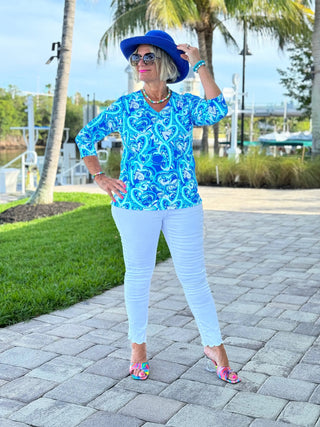 BLUE DREAMING V NECK TOP LULU-B