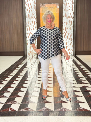 LULU-B BLACK AND SILVER ASYMMETRIC TOP LULU-B