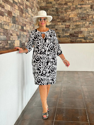 INFINITY CHIC KEYHOLE DRESS LULU-B