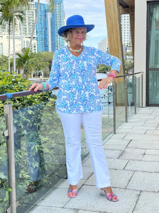 LULU B CORAL BREEZE V NECK TOP LULU-B