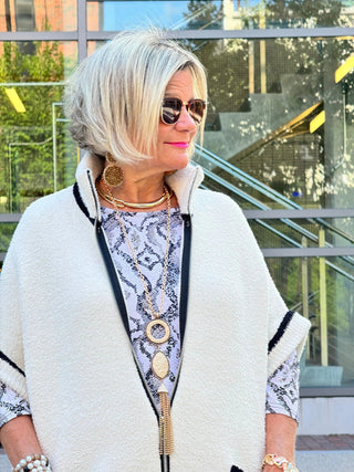 LULU-B WINTER WHITE ASYMMETRIC TOP LULU-B