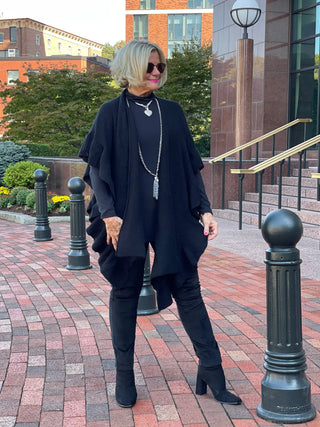 HOLIDAY RUFFLE BLACK WRAP Accent fashions