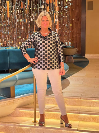 LULU-B BLACK AND SILVER RUFFLE TOP LULU-B