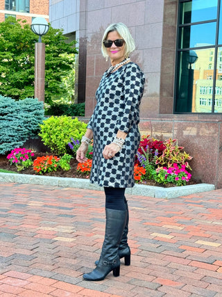 LULU-B BLACK & SILVER METALICA SLEEVE DRESS LULU-B