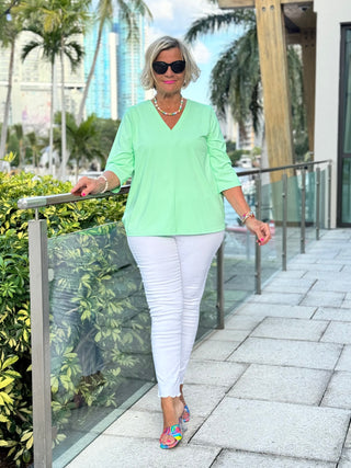 LULU-B TAILORED V CLEAR LIME TOP