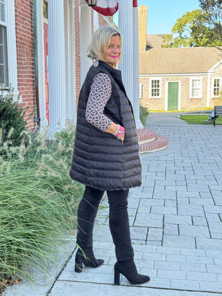 Lulu-B  Harbor Diamond Ruffle Neck Sleeve Top LULU-B