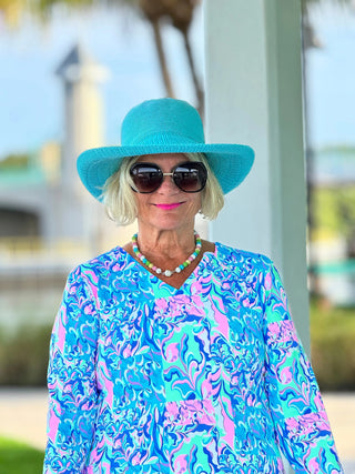 SPLASH OF PINK  V NECK TOP LULU-B