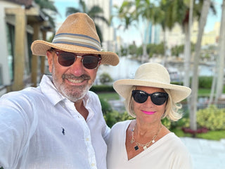 LULU-B STONE TAILORED V SLEEVE TOP LULU-B