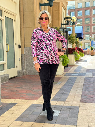 LULU-B SIZZLE PINK V NECK TOP LULU-B