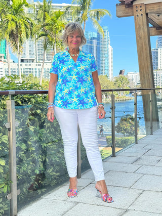 LULU B STARFISH SPLASH SHORT SLEEVE V-NECK COLLAR TOP LULU-B