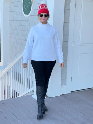 MOCK NECK WHITE TOP LULU-B