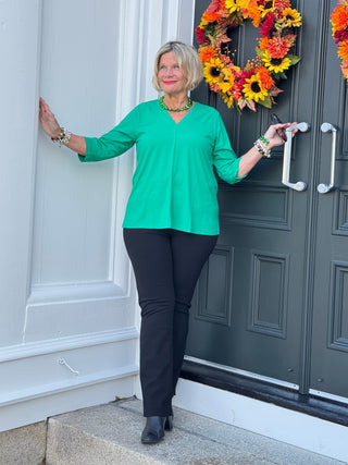 LULU-B TAILORED V EMERALD SLEEVE TOP LULU-B